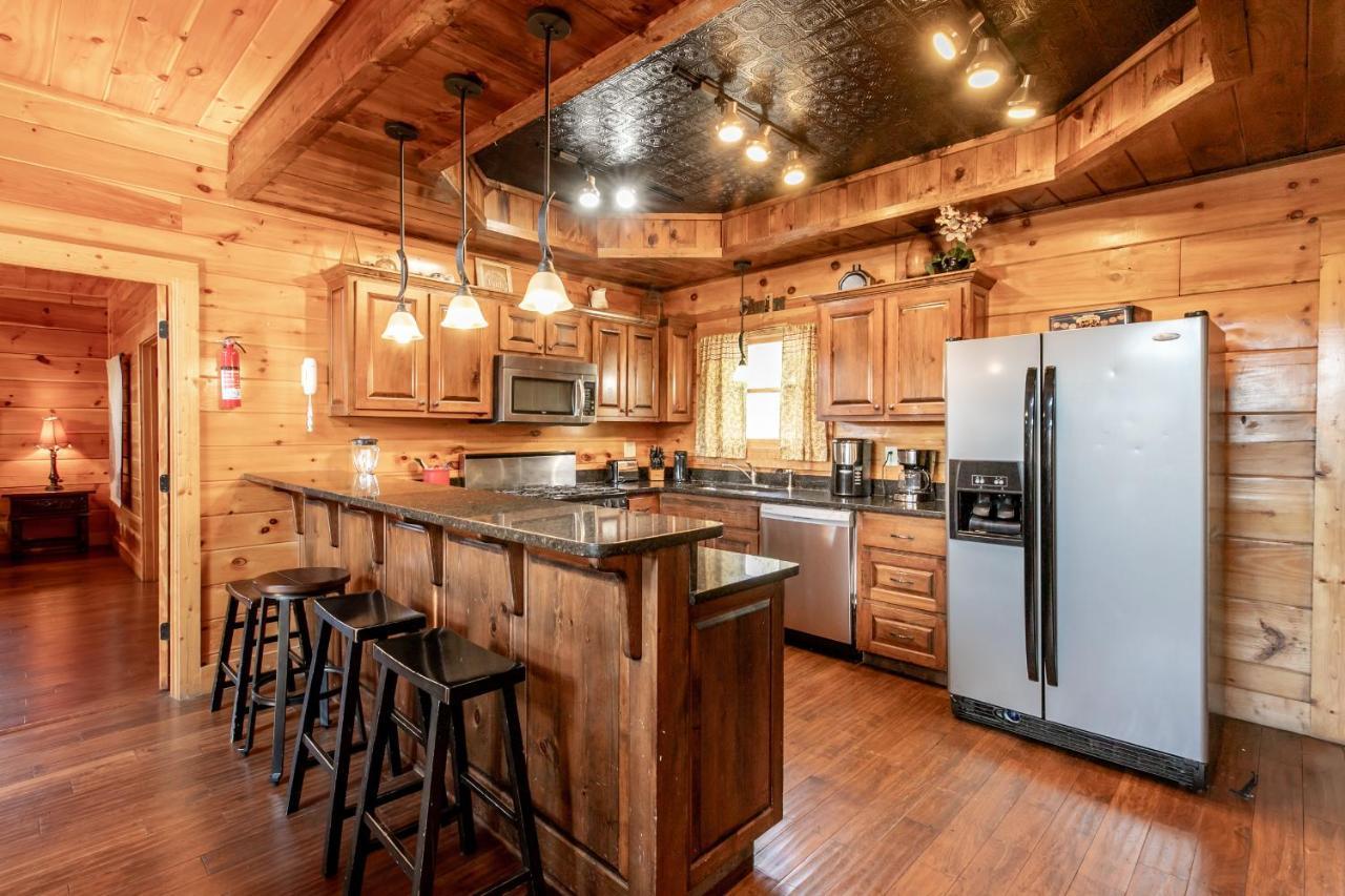 Smokystays 6 Bedroom Cabin Піджен-Фордж Екстер'єр фото
