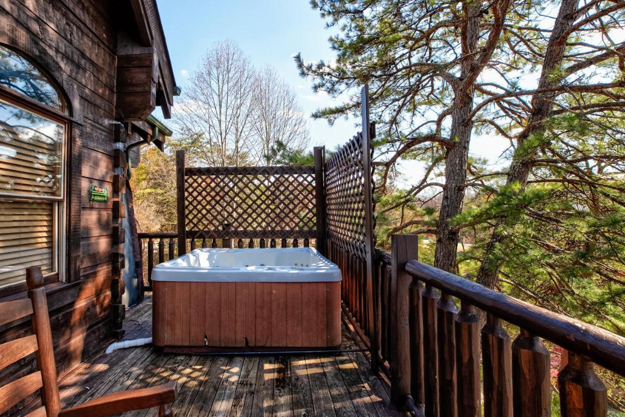 Smokystays 6 Bedroom Cabin Піджен-Фордж Екстер'єр фото